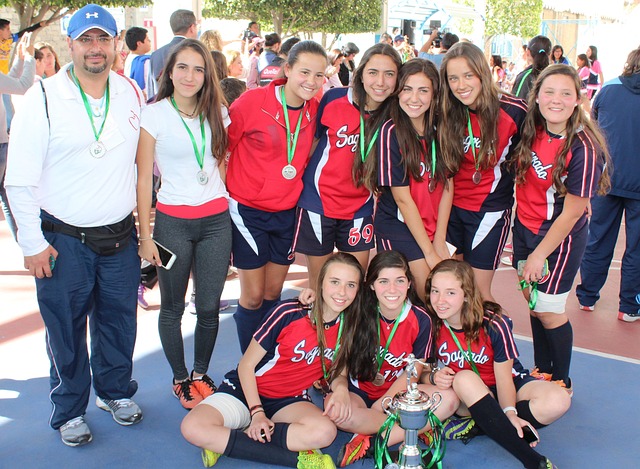 球线附近 球线附近